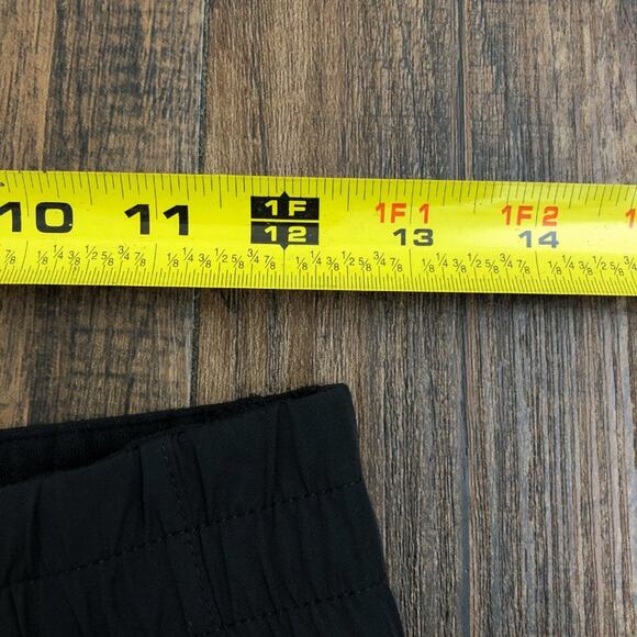 Lululemon Dog Runner Pant Lined Cold Weather 4 Way Stretch W5721S Size 4 Black - Picture 15 of 16